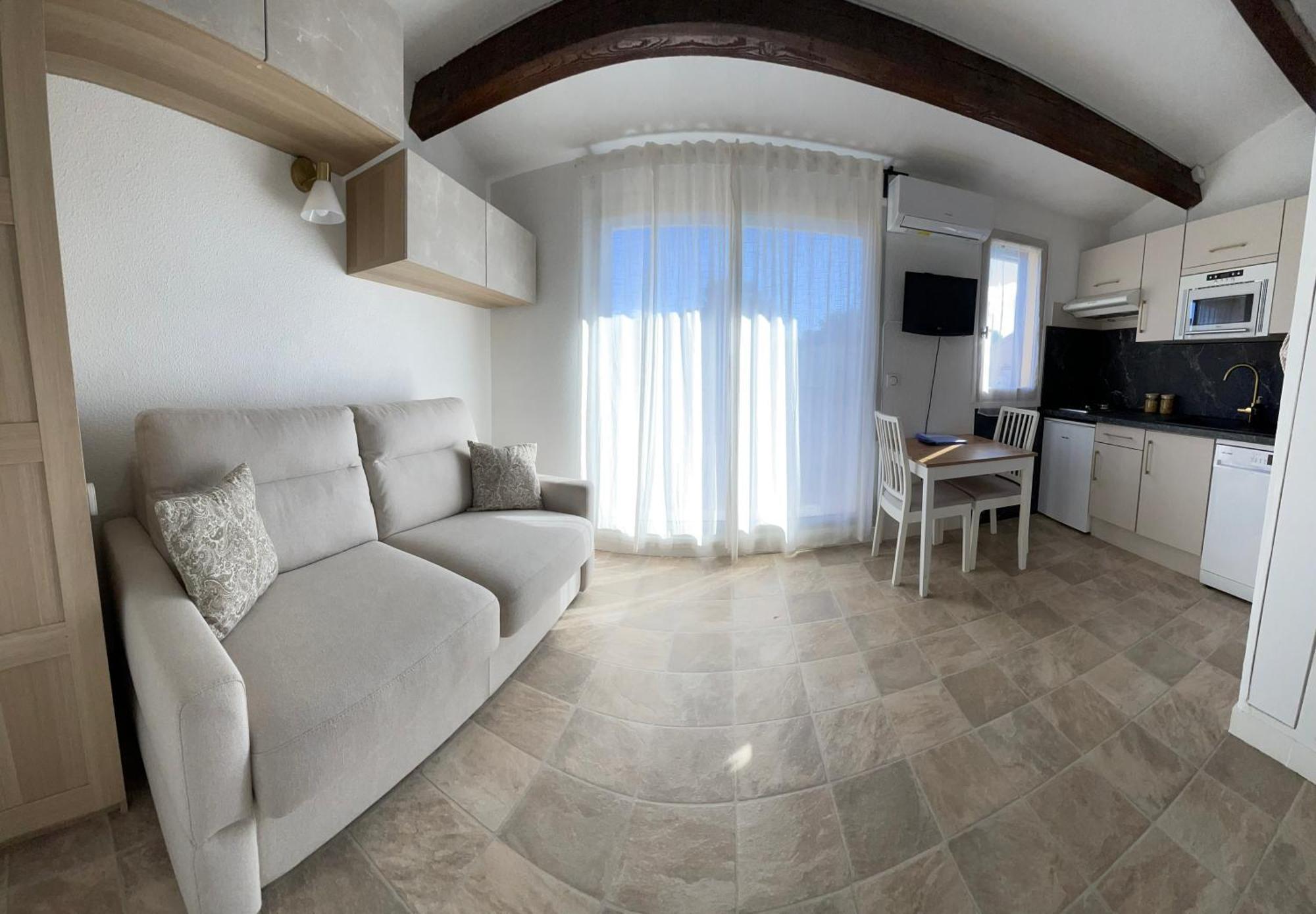 Appartement Pinede Piscine Clim Proche Plage Village Naturiste Agde Eksteriør bilde